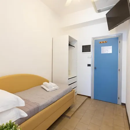 فندق Mignon Fronte Mare 3*