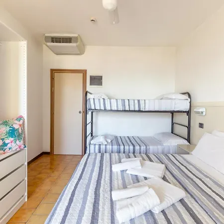 Mignon Fronte Mare 3* Ριτσιόνε