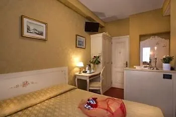 Mignon Fronte Mare Hotel 3*
