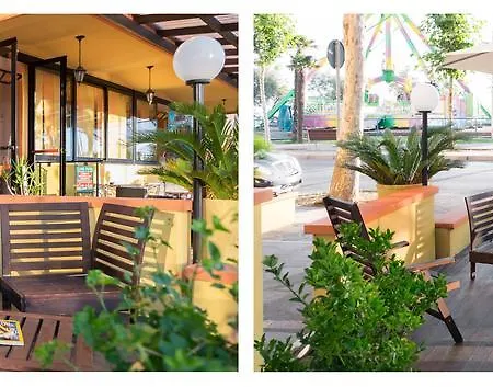 فندق Mignon Fronte Mare ريتشيوني