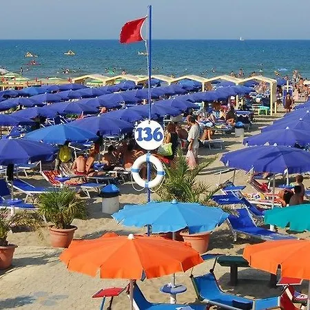 Mignon Fronte Mare ホテル